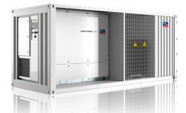 Die SMA Medium Voltage Power Station ist die erste gemeinsame Entwicklung von Siemens und SMA. Sie ist weltweit in großen PV-Kraftwerken einsetzbar, für die Außenaufstellung geeignet und senkt aufgrund ihrer Leistungsdichte und Kompaktheit Transport-, Installations- und Betriebskosten. 